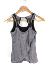 חולצה ספורטיבית באפור- S